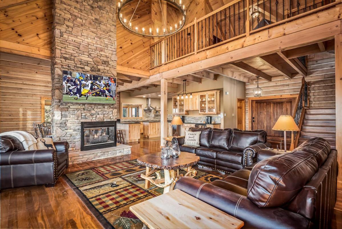 Tanglewood Mountain Lodge By Stony Brook Cabins セバービル エクステリア 写真