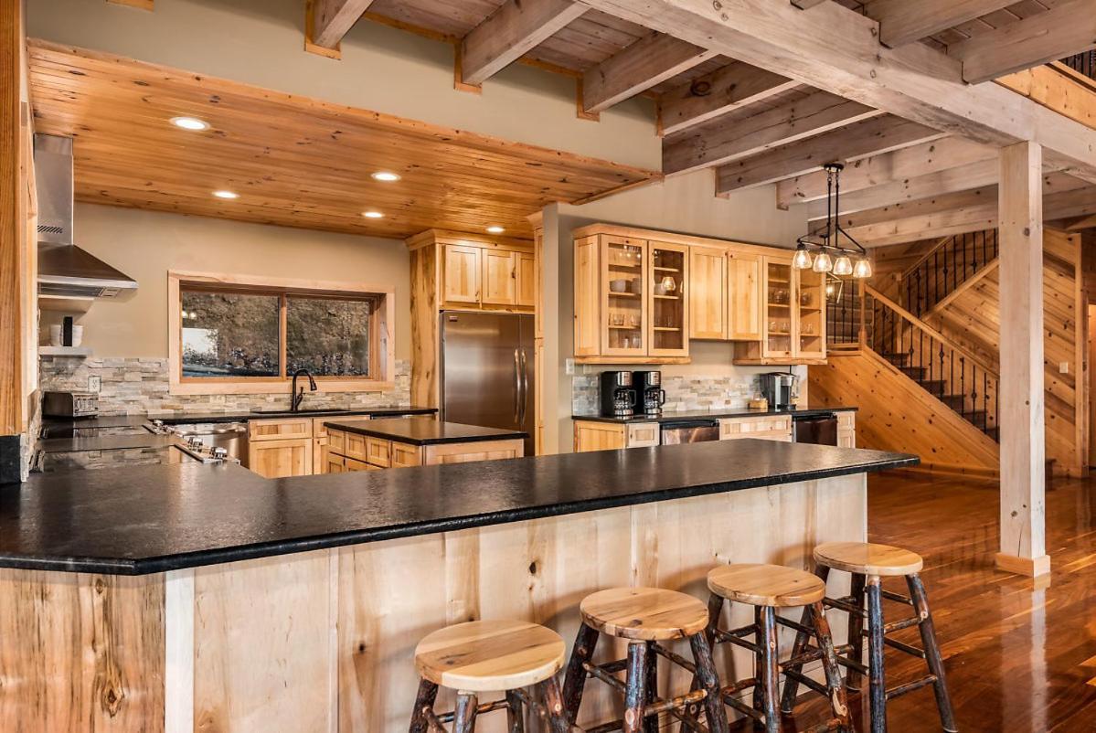 Tanglewood Mountain Lodge By Stony Brook Cabins セバービル エクステリア 写真